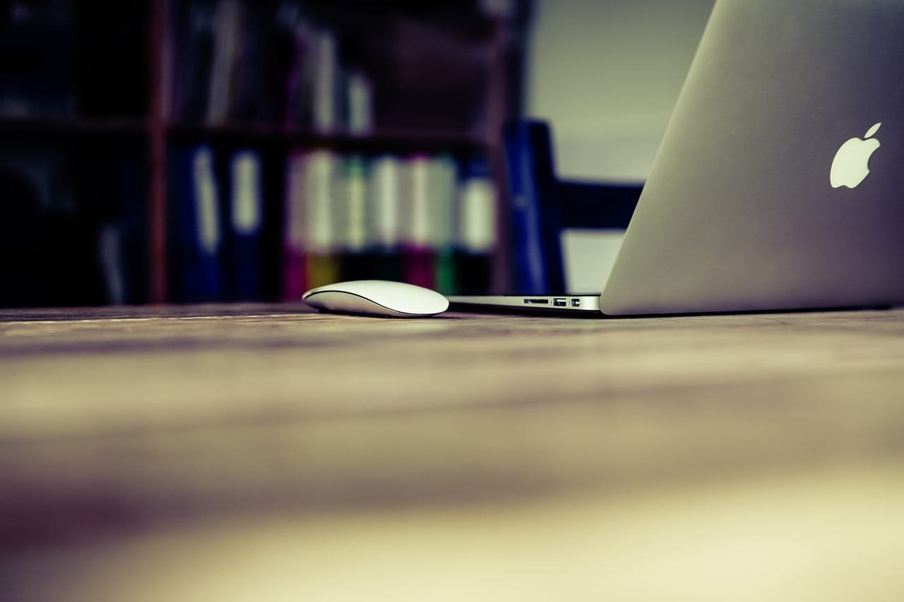 Unlock the potential of social media for your affiliate strategy. Tips to increase reach and revenue effectively.