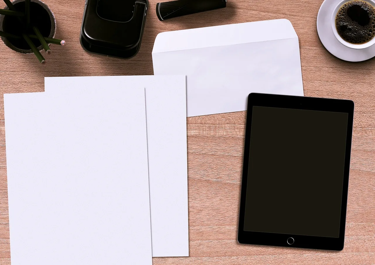 Combine email with social media marketing to amplify your reach. Learn integration tactics for maximum impact and engagement.