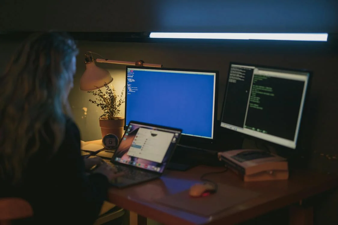 Gist or AWeber for 2024? Our comparison covers their email marketing capabilities, pricing strategies, and customer support