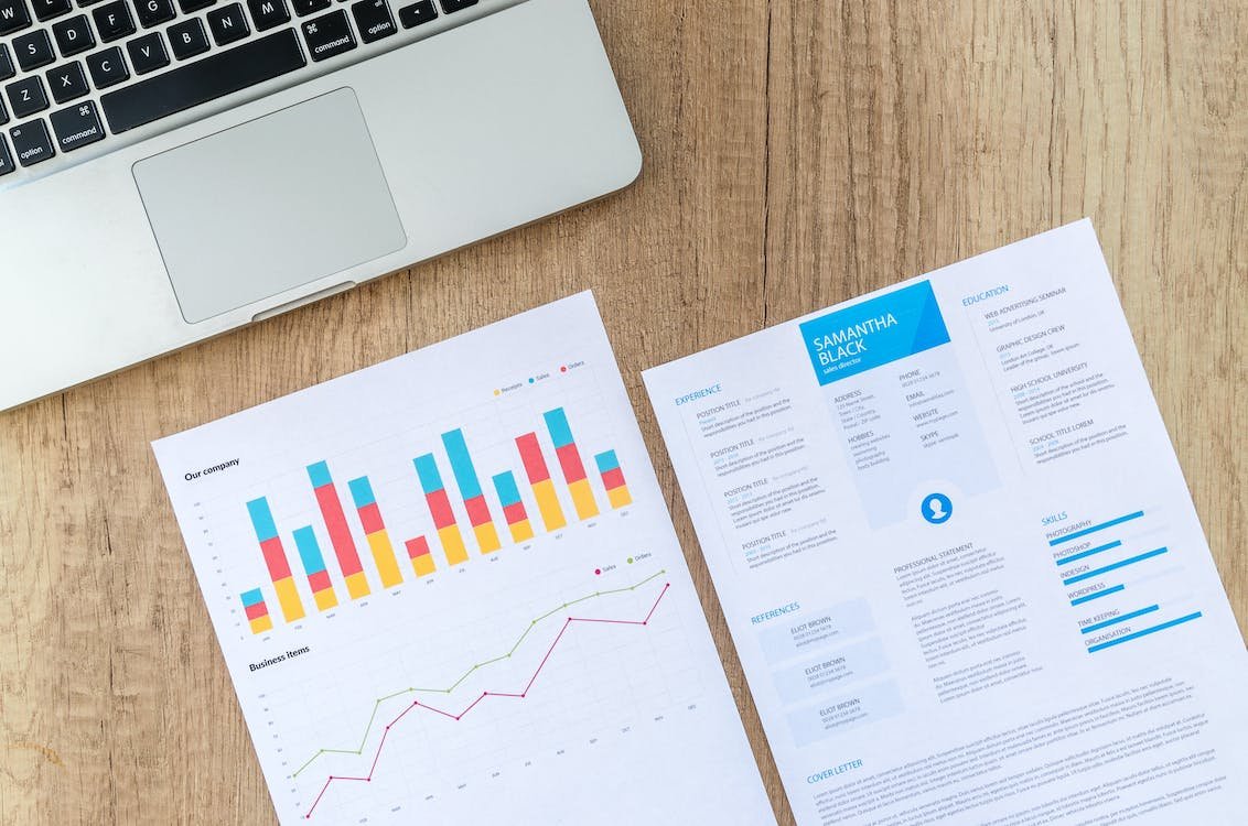 Choosing between Emma and Mailshake? Explore key features and user feedback to make an informed decision for your campaigns