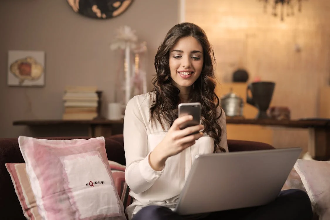 Make 2024 your year with the ideal email marketing tool! Benchmark Email vs SalesHandy - a comprehensive comparison to help you choose the right platform.