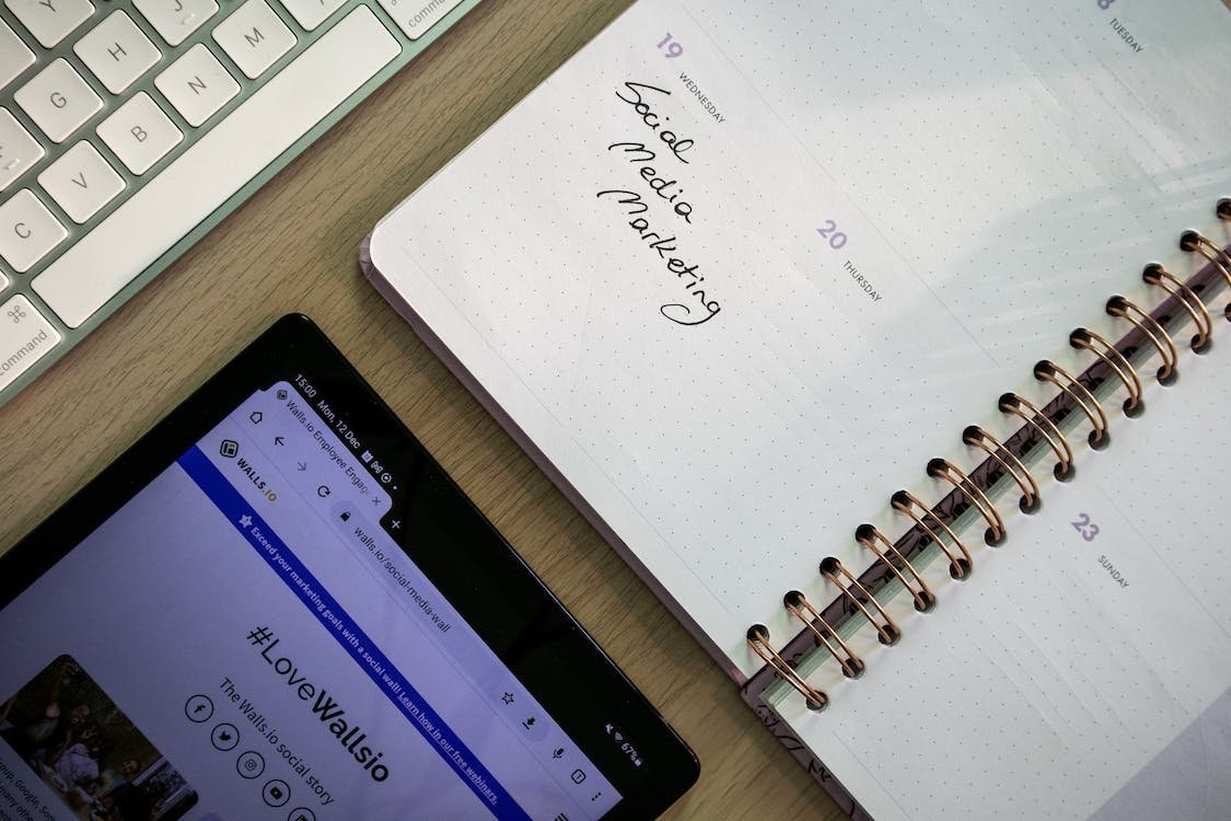 Choosing between Sendible and Postcron? Our comparison on features, pricing, and usability will help you find the best social media management tool.