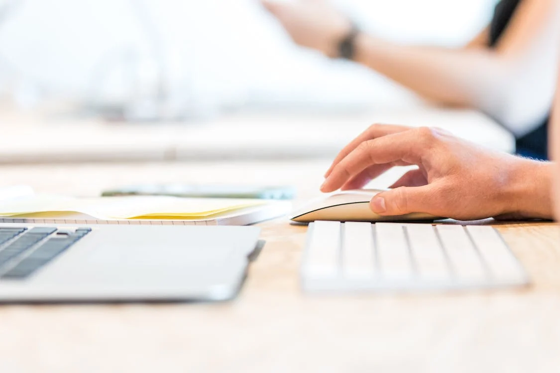 SendX vs Campaigner: Discover the best email marketing solution with our in-depth comparison of features, usability, and value.