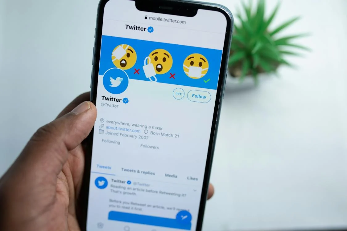Analyze CoSchedule vs Postcron to see which social media management platform offers the best features, pricing, and user experience for your brand.