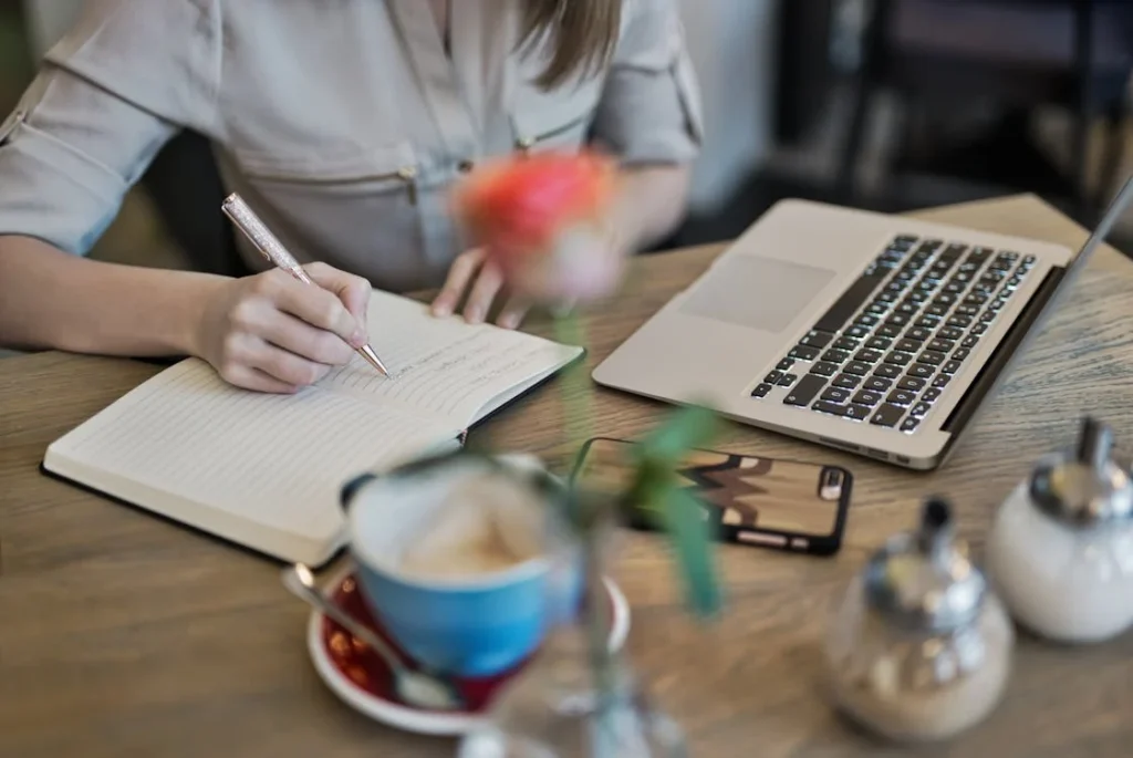Startups must envision their website's infrastructure as a scalable entity. Technical SEO provides the framework for this scalability. By prioritizing site architecture, startups can ensure that as their product or service offerings expand, their website can seamlessly accommodate this growth without compromising on performance or user experience.