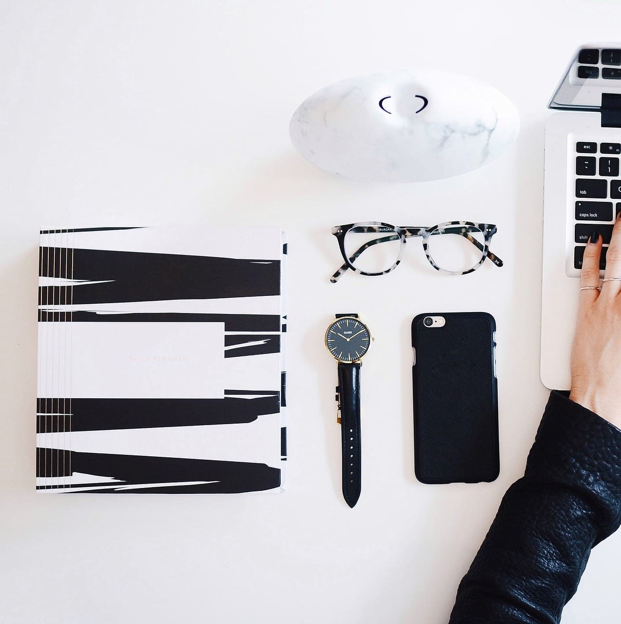 Compare Zoho CRM vs Wise Agent to discover which CRM tool offers the best features for real estate professionals to manage clients effectively.