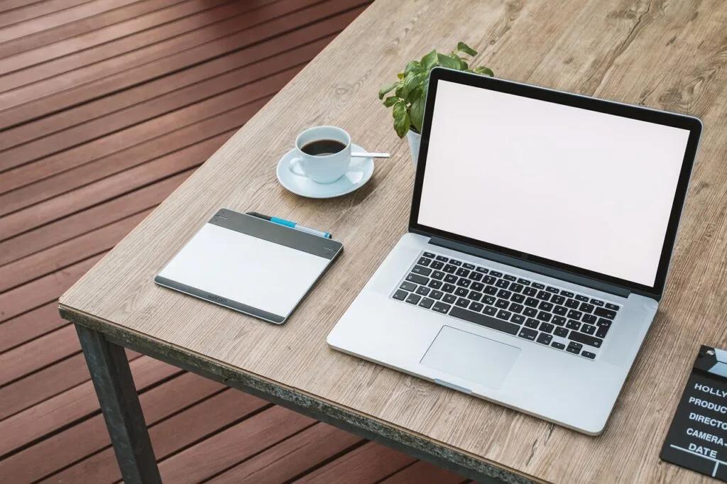 Discover whether M-Files or Dropbox Business provides the features and security your business needs for effective document management.