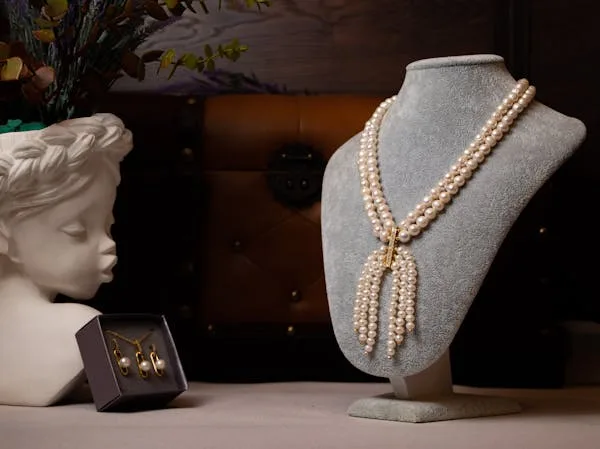 Engage your audience with mix and match challenges that encourage them to create their own unique jewelry combinations. Provide a set of jewelry pieces and challenge your followers to style them in different ways.
