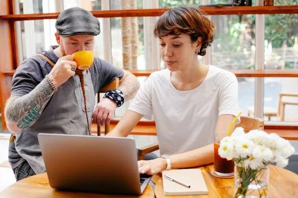 Elevate your small business social media presence with our content ideas. Engage your audience and boost your brand's visibility.