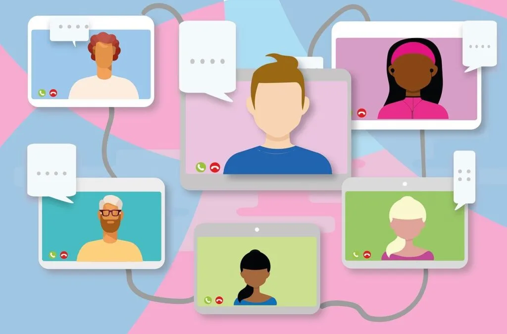 Video posts on Facebook have 135% greater organic reach than photo posts. This statistic underscores the power of video content in capturing users' attention and driving engagement.