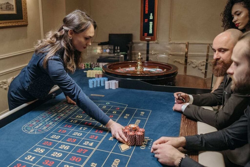 High-stakes tournaments can attract serious gamblers and create excitement around your casino. Organize poker, blackjack, or slot machine tournaments with significant cash prizes.