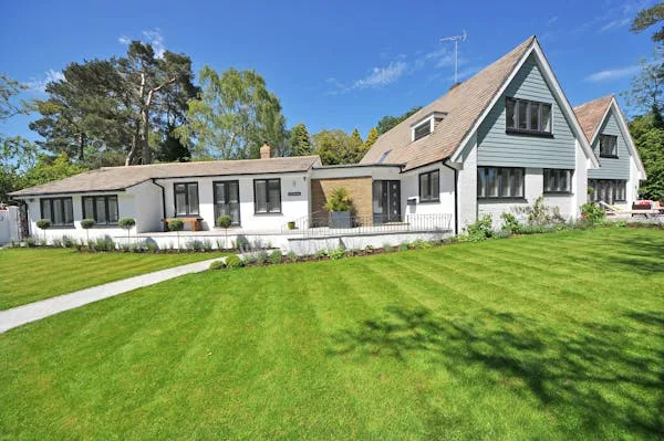 A strong social media presence is crucial for real estate marketing, especially in the summer when potential buyers are more active online. Create a comprehensive social media strategy that includes a mix of content types to engage your audience. Post high-quality photos and videos of your listings, share client testimonials, and provide useful tips for buying or selling homes in the summer.
