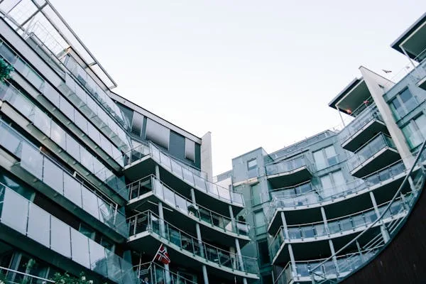 Elevate property listings with social media content ideas for commercial real estate. Attract clients with engaging posts.