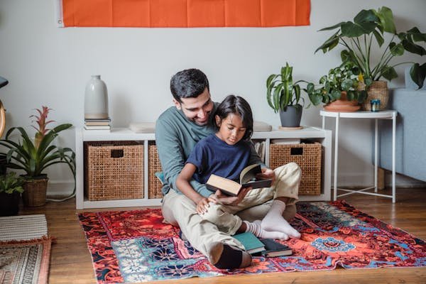 Visual content is crucial for capturing attention on social media and other digital platforms. Invest in high-quality images and videos that highlight your products in the context of Father’s Day.
