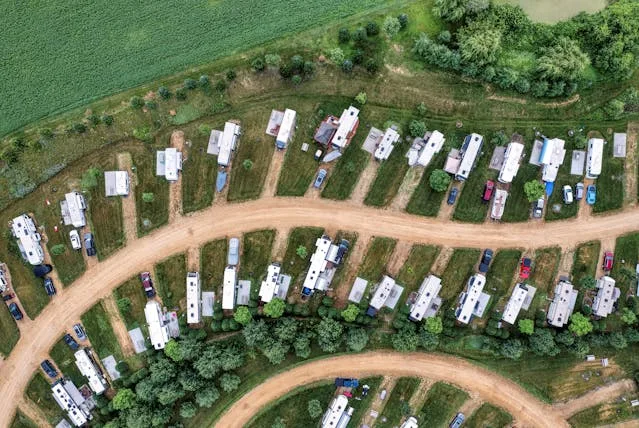 Attract more visitors to your campground with creative marketing ideas. Discover strategies to boost bookings and enhance guest experiences.