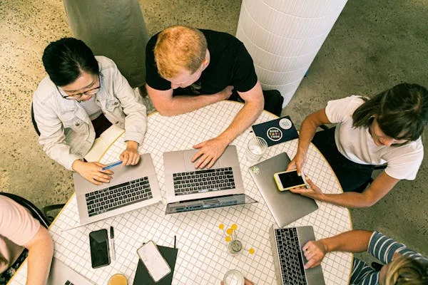 Market Research Trends with AI-Driven Analytics