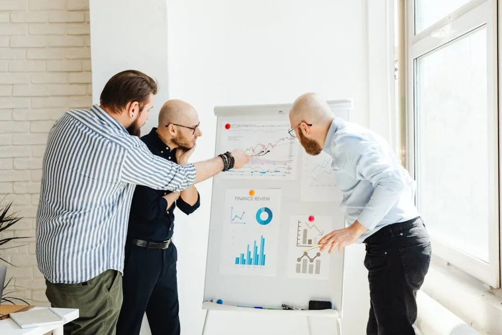 Advanced A/B Testing to Identify High-ROI Acquisition Campaigns