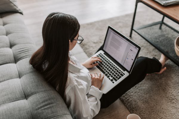 Working from home blurs the lines between personal and professional life. Without clear boundaries, it’s easy to work longer hours, take fewer breaks, and feel isolated.