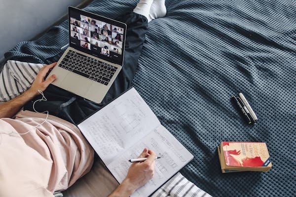 Communicate deadlines clearly and early. This gives people the freedom to work at their own pace while still meeting business goals.