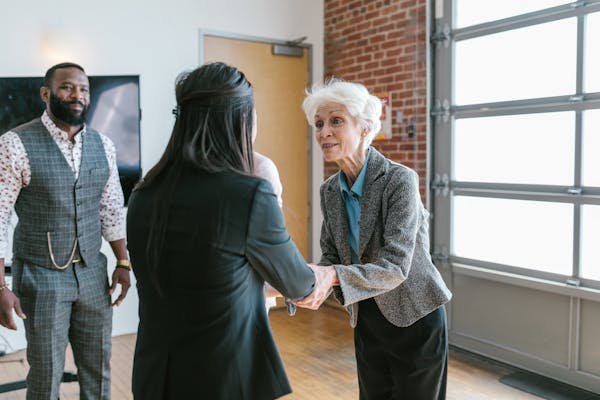 Problems arise when they don’t agree on terms, ownership stakes, valuation, or roles. One investor might want a board seat, another might insist on a lower valuation, and a third might push for different governance rights.