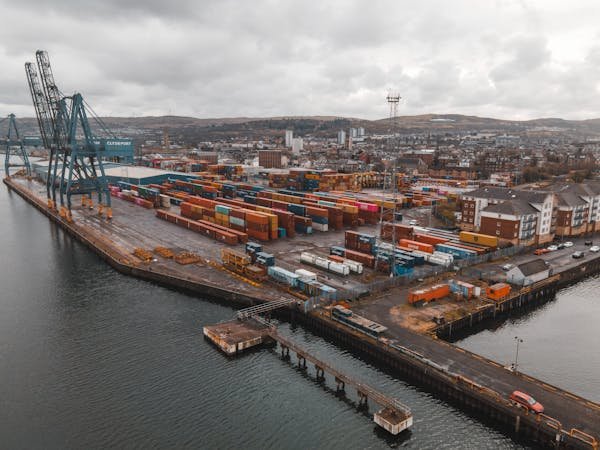 There’s also a cultural and regulatory alignment with the European Union. That means fewer misunderstandings, more compliance support, and easier cross-border movement of goods.