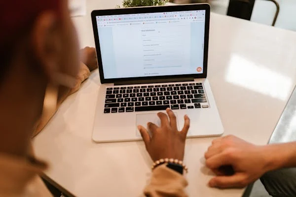 Do freelancers or startup founders write more business plans? Get the surprising data and trends behind who plans—and who wings it.