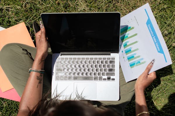 Norwegians value both flexibility and quality of life. Companies that offer remote work options are more likely to attract and keep talented employees across industries.