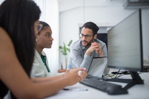 Find out which SaaS platforms lead digital transformation, with performance metrics, adoption stats, and insights into enterprise software trends.