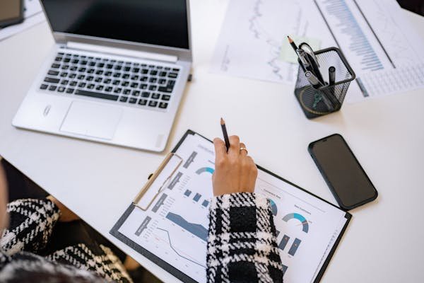 By partnering with others—startups, universities, labs, even competitors—companies don’t carry the full burden. They share the cost of experimentation. They tap into proven tech instead of starting from scratch. And they get real-world validation sooner.