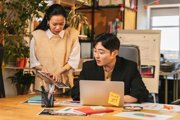 Explore the top GTM mistakes founders regret most—based on post-launch data. Learn how to avoid costly errors in your go-to-market plan.