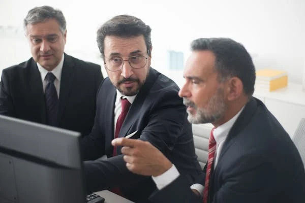 Because corporates don’t just invest — they open doors. Their resources, distribution, and credibility help startups scale quicker and hit exit milestones faster.
