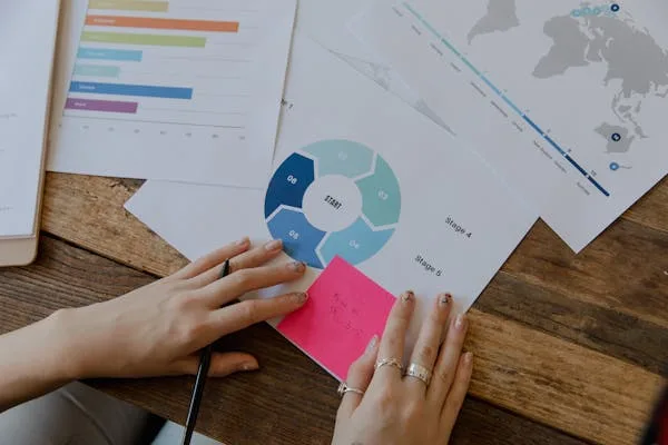 Learn what percentage of businesses track Net Revenue Retention (NRR) monthly. Uncover trends and best practices in KPI monitoring and reporting.