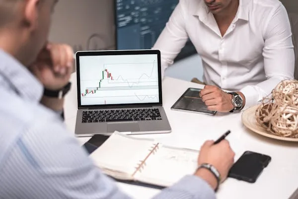 If your average cold email reply rate is 4%, intent-powered messaging could bump that up to 5.4%. That may not sound like a big difference—but over 1,000 emails, that’s 14 extra conversations. If even a few of those become deals, the numbers add up quickly.
